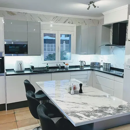 Casa Seaste Villa *